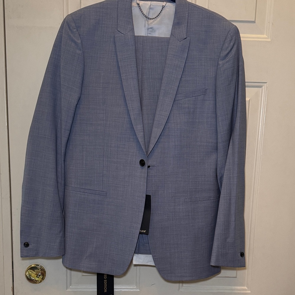 Topman Men's limited edition Light Blue Single-Breasted Suit